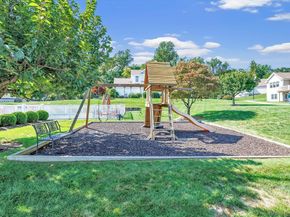 115 Kyles Way 115, Shelton CT 06484