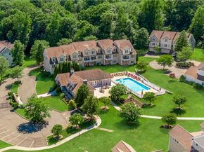 115 Kyles Way 115, Shelton CT 06484