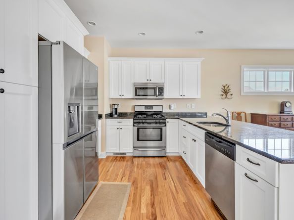 115 Kyles Way 115, Shelton CT 06484