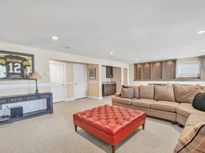115 Kyles Way 115, Shelton CT 06484