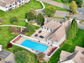 115 Kyles Way 115, Shelton CT 06484