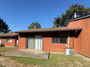 519 Asbury Ridge 519, Shelton CT 06484