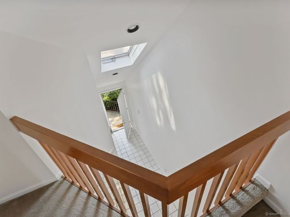 2437 Bedford Street E6, Stamford CT 06905