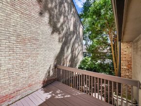 2437 Bedford Street E6, Stamford CT 06905