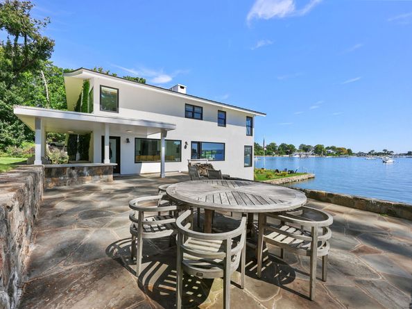31 Bluff Avenue, Norwalk CT 06853