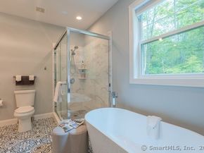 10 Denver Terrace, Danbury CT 06811