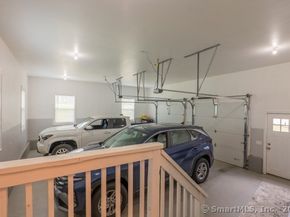 10 Denver Terrace, Danbury CT 06811