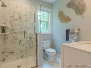 10 Denver Terrace, Danbury CT 06811