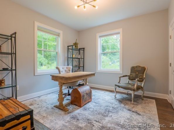 10 Denver Terrace, Danbury CT 06811