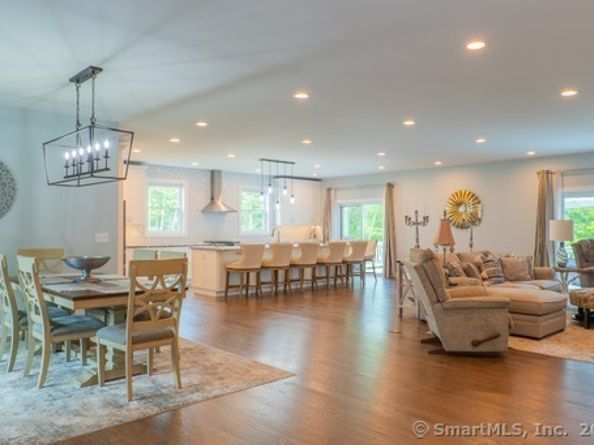 10 Denver Terrace, Danbury CT 06811