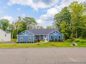 10 Denver Terrace, Danbury CT 06811