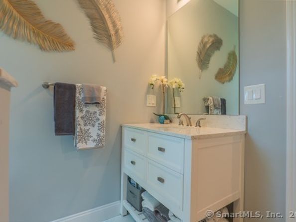 10 Denver Terrace, Danbury CT 06811