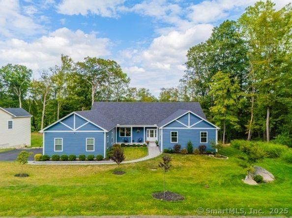 10 Denver Terrace, Danbury CT 06811