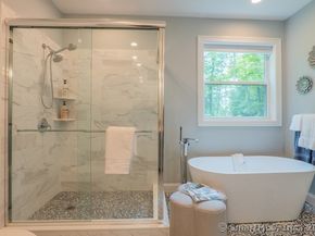 10 Denver Terrace, Danbury CT 06811