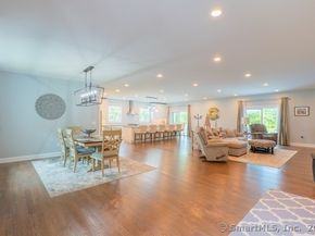 10 Denver Terrace, Danbury CT 06811