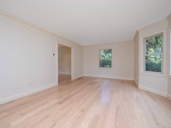 565 Danbury Road, Wilton CT 06897