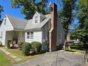 27 Emma Road, Stamford CT 06905
