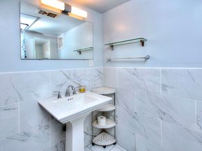 25 Cartright Street 5D, Bridgeport CT 06604