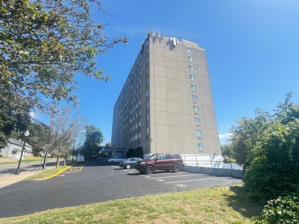 120 Huntington Turnpike 801, Bridgeport CT 06610