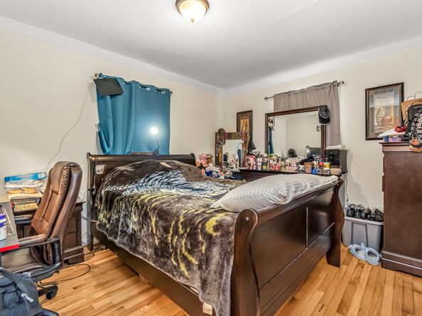 242 Pearl Harbor Street, Bridgeport CT 06610