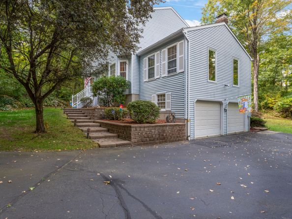 15 Marc Road, Danbury CT 06810
