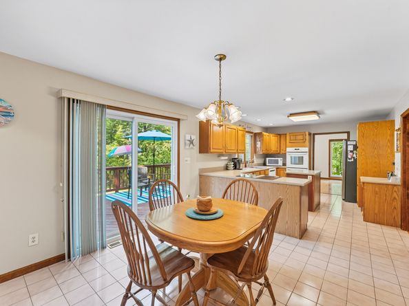 15 Marc Road, Danbury CT 06810