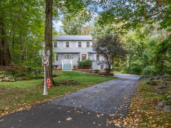 15 Marc Road, Danbury CT 06810