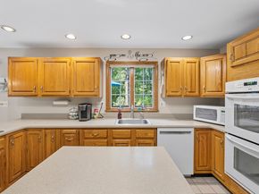 15 Marc Road, Danbury CT 06810