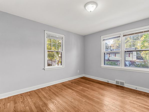 339 Goldenrod Avenue, Bridgeport CT 06606