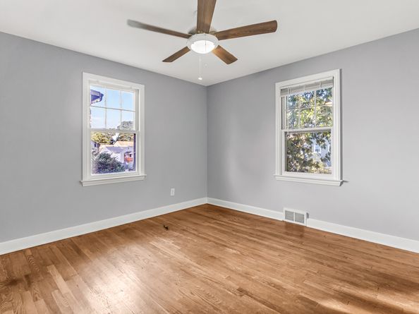 339 Goldenrod Avenue, Bridgeport CT 06606