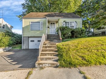 339 Goldenrod Avenue