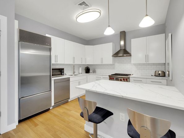 1515 Summer Street 302, Stamford CT 06905