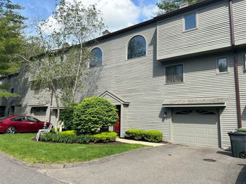 10 Eastview Drive