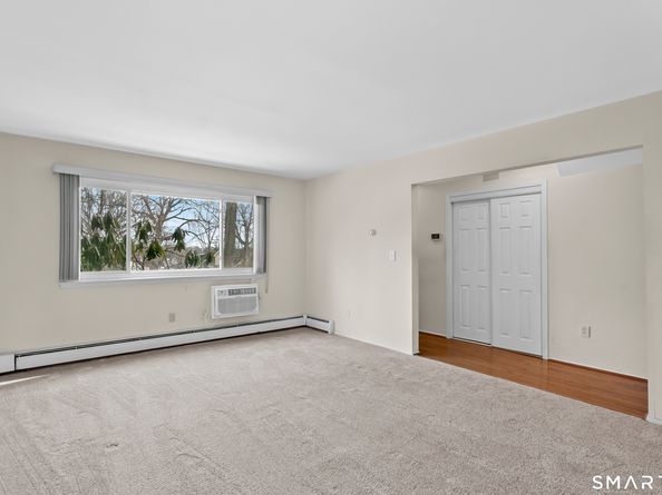 200 Woodmont Avenue 130, Bridgeport CT 06606