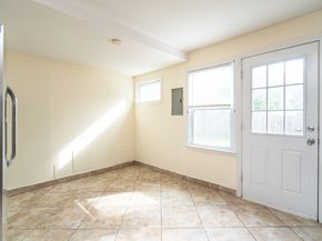 96 Manila Place, Bridgeport CT 06610