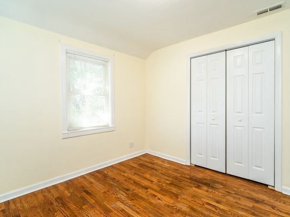 96 Manila Place, Bridgeport CT 06610