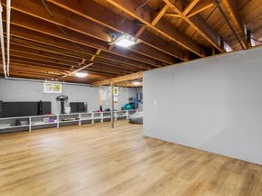 87 Parkway Drive, Trumbull CT 06611