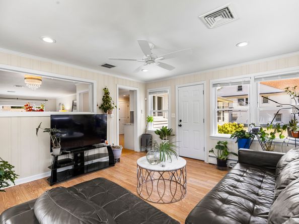 87 Parkway Drive, Trumbull CT 06611