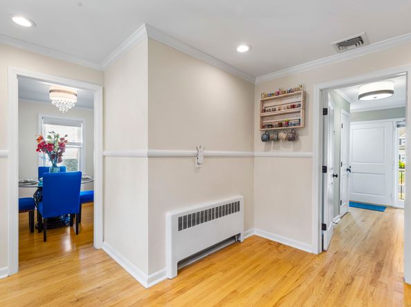 87 Parkway Drive, Trumbull CT 06611