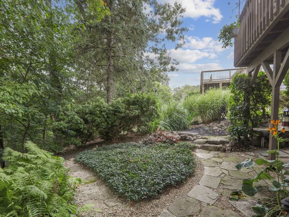 23 Westview Drive, Danbury CT 06810