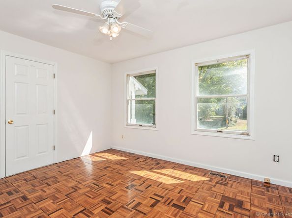 31 Chatfield Street, Stamford CT 06907