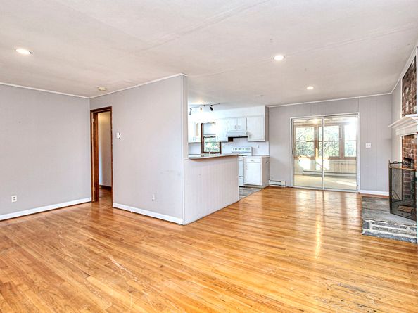 489 Main Street, Westport CT 06880