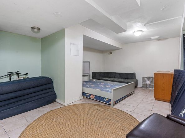183 Calhoun Avenue, Bridgeport CT 06604