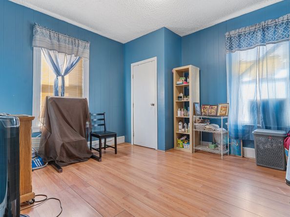 183 Calhoun Avenue, Bridgeport CT 06604