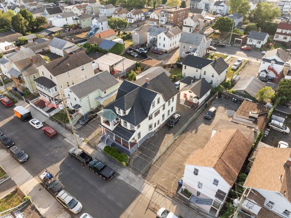 183 Calhoun Avenue, Bridgeport CT 06604