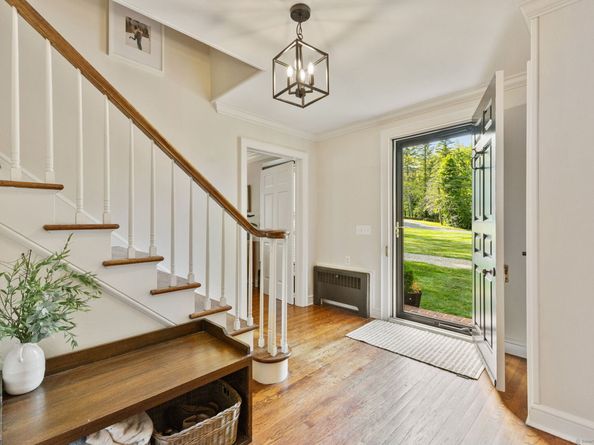 5 Bridgeworth Lane, Sherman CT 06784