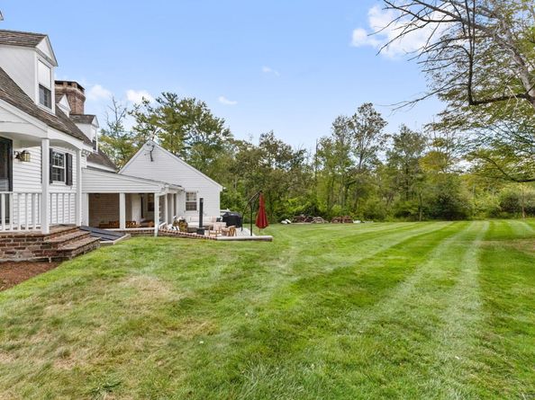 5 Bridgeworth Lane, Sherman CT 06784