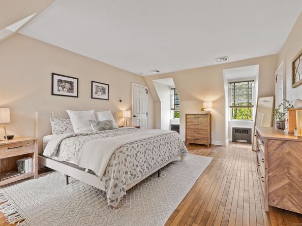 5 Bridgeworth Lane, Sherman CT 06784