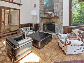 15 Tunxis Trail, Redding CT 06896