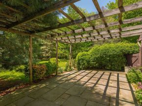 15 Tunxis Trail, Redding CT 06896